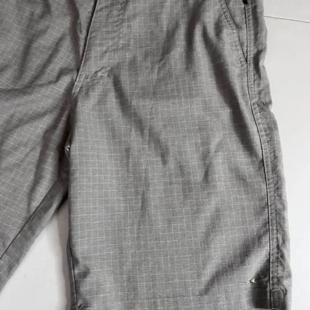 O'Neill Men's Size 31 Grey Plaid Shorts